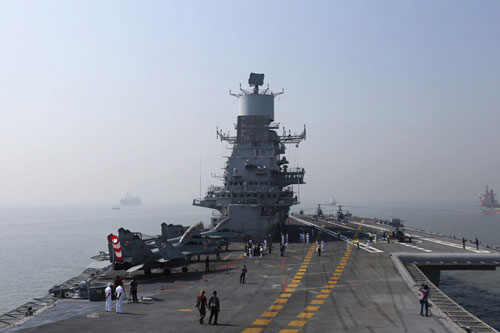 Hải quân Ấn Độ có vũ khí gì khủng khiếp khiến thế giới cũng "kiêng nể"