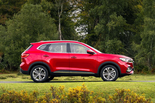 SUV động cơ tăng áp, giá hơn 700 triệu, cạnh tranh với Mazda CX-5, Hyundai Tucson