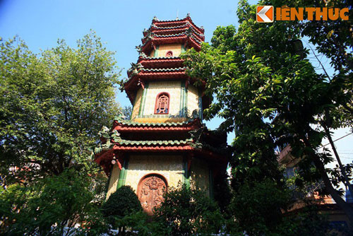 Vẻ đẹp có '1-0-2' của tòa tháp gốm sứ cao nhất Việt Nam