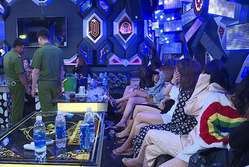 Đắk Nông: Nhóm thiếu nữ góp tiền mua ma túy về mừng sinh nhật bạn