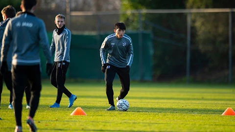 SC Heerenveen ‘nhá hàng’ Văn Hậu trước trận tranh top 4 giải Hà Lan