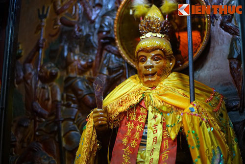 Độc đáo tục thờ “Vua Khỉ” của người Hoa Chợ Lớn