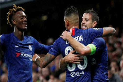 Máy tính dự đoán sẽ có đại chiến ở vòng 1/8 Champions League 2019/20