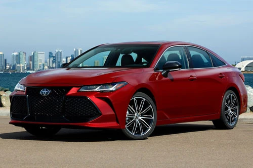 5. Toyota Avalon 2019.