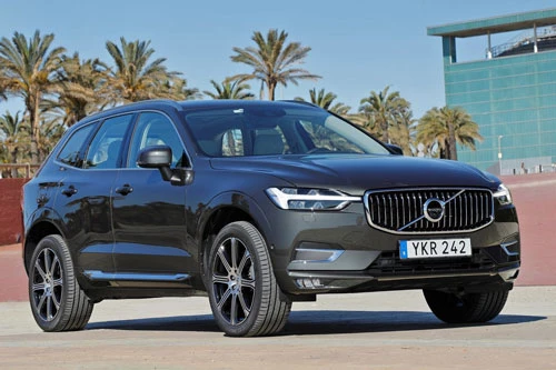 7. Volvo XC60 2020 (giá khởi điểm: 40.150).