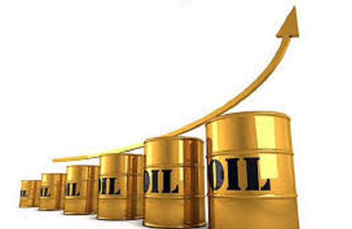 Giá xăng, dầu (14/12): Duy trì đà tăng