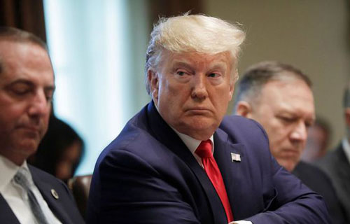 Ủy ban Hạ viện Mỹ thông qua điều khoản luận tội Tổng thống Trump