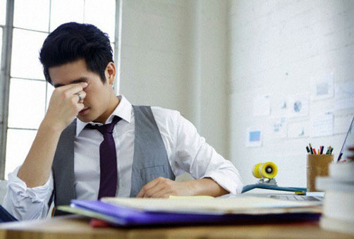 Gặp lại "nữ thần" từng khinh chê tôi chẳng ra gì sau 10 năm, tôi không những kinh ngạc mà còn rất sốc vì điều van xin của cô ấy