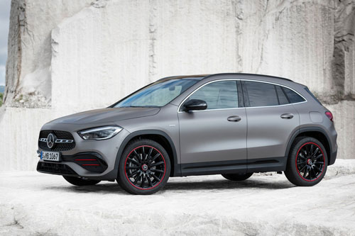 Mercedes-Benz GLA 2020: Công suất 306 mã lực, giá chưa công bố