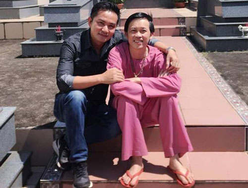 Em Hoài Linh, "Thánh livestream Đồng Nai"...: Rộ mốt đàn ông "đập mặt xây lại"