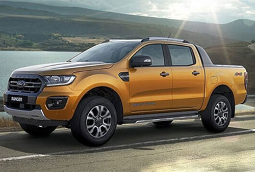 Đè bẹp Mitsubishi Triton, Ford Ranger tiếp tục là 'vua' xe bán tải