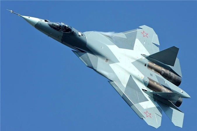 Den gio Nga van vong vo ve thoi gian hoan thien dong co tiem kich Su-57-Hinh-14