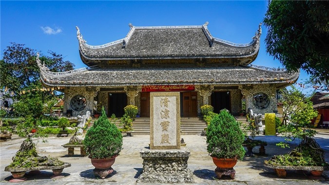 Độc đáo ngôi chùa có pho tượng Phật bí ẩn nhất Phú Yên Doc dao ngoi chua co pho tuong Phat bi an nhat Phu Yen