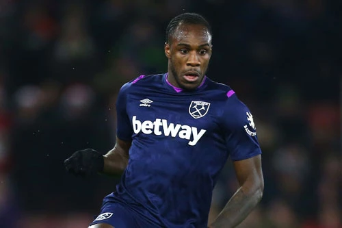 Tiền đạo: Michail Antonio (West Ham).