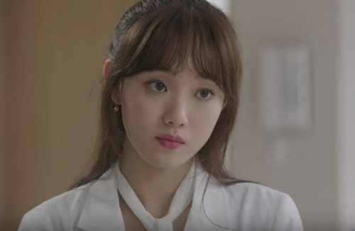 Hẹn hò hội bạn bị "vỡ kèo" nên về sớm, tôi bất ngờ nghe được cuộc điện thoại của chồng nhưng nội dung mới thật sự động trời