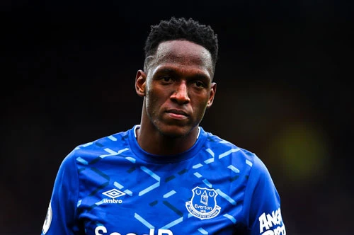 Hậu vệ: Yerry Mina (Everton).