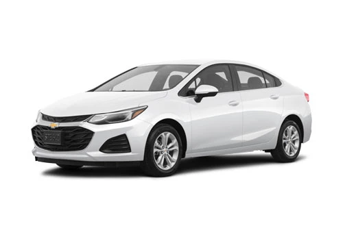 5. Chevrolet Cruze 2020 (giá khởi điểm: 18.870 USD).