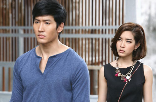 Bố vợ ốm nhờ vả con rể chăm nhưng bị hắt hủi ra mặt, ai ngờ mấy tháng sau anh ta phải "đứt ruột" khi biết mình đã để vuột khỏi tay cả tỷ bạc