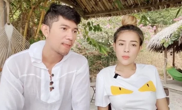 Ngân 98 và Lương Bằng Quang trong clip mới nhất. Ngân 98 và Lương Bằng Quang trong clip mới nhất.