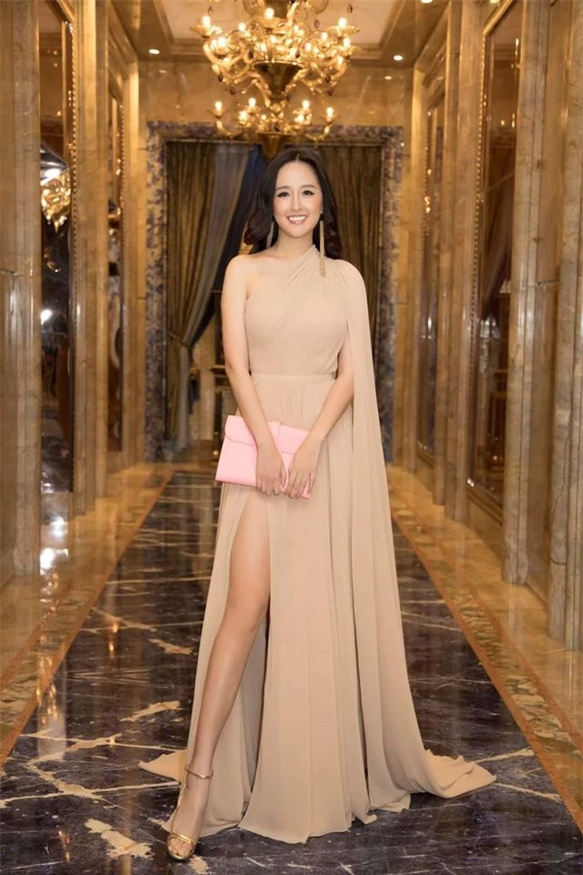 Thanh Hằng - Hồ Ngọc Hà đọ dáng với phong cách cổ điển - 8 Thanh Hằng - Hồ Ngọc Hà đọ dáng với phong cách cổ điển - 8