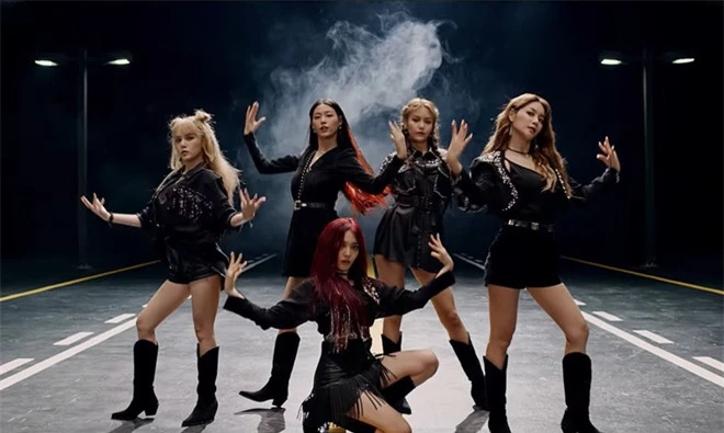 Top 30 nhóm nhạc nữ hot nhất hiện nay: BLACKPINK đã trở lại nhưng vẫn thua 2 đối thủ, bị chính cựu thành viên lấn át - Ảnh 7. Top 30 nhóm nhạc nữ hot nhất hiện nay: BLACKPINK đã trở lại nhưng vẫn thua 2 đối thủ, bị chính cựu thành viên lấn át - Ảnh 7.