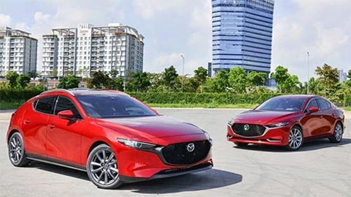 Mazda 3.