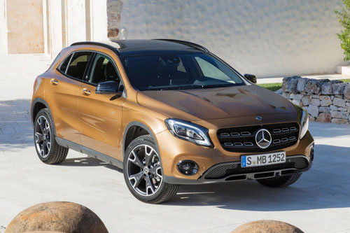Bảng giá xe Mercedes-Benz tháng 12/2019: Thêm lựa chọn mới