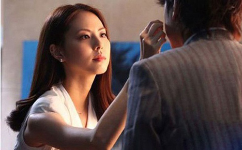 Màn lừa dối hèn hạ bị phát hiện và cách lật ngửa "ván bài" đầy ngoạn mục của người vợ