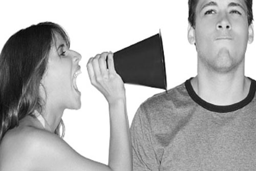 "Vợ như cái loa phường!"