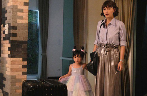 Bị mẹ chồng đay nghiến: "Cháu tôi giống nhà ngoại mới xấu đến thế", nàng dâu cười tươi trả lời thế này mà khiến bà phải xấu hổ