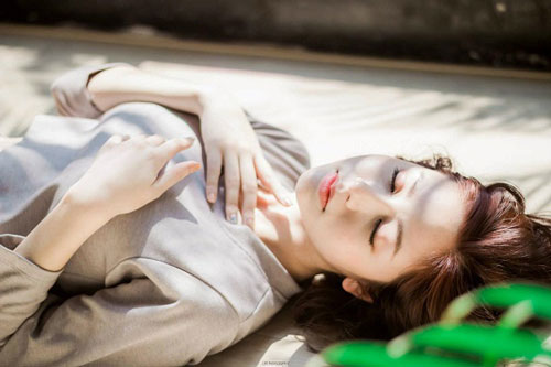 Muốn chồng mê vợ cả đời không thèm ngoại tình, phụ nữ phải nhớ 4 tuyệt chiêu này