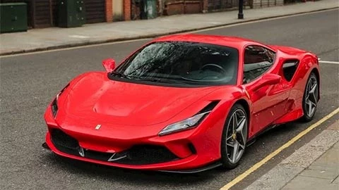 Ferrari F8 Tributo.