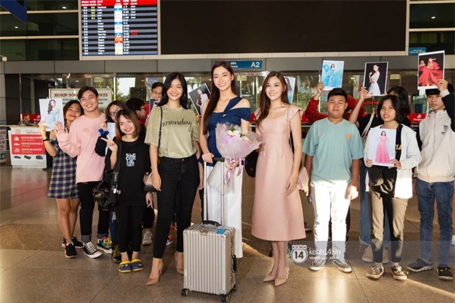 Á hậu Tường San, Kiều Loan ra sân bay từ sớm đón Lương Thùy Linh về nước sau Miss World 2019, nhan sắc 3 người đẹp gây chú ý - Ảnh 8.