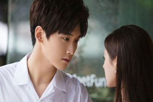 Nửa đêm tới nhà thăm chồng sắp cưới, thấy bóng lưng lạ trên giường tôi lập tức hủy hôn