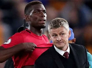 HLV Solskjaer tiết lộ thông tin không vui liên quan tới Pogba