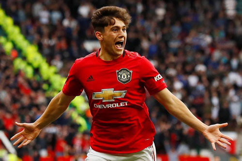 Mê mẩn trước những pha biểu diễn của Daniel James trong màu áo M.U