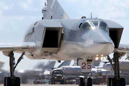 Israel "lạnh gáy" khi Nga bất ngờ triển khai oanh tạc cơ siêu âm Tu-22M3 tới Iran