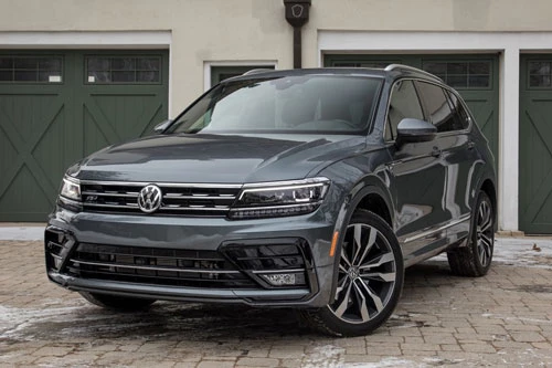 9. Volkswagen Tiguan 2019 (giá khởi điểm: 24.295 USD).