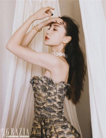 Angelababy sang trọng và quý phái, chốt hạ cho Grazia 2019 - Ảnh 5.