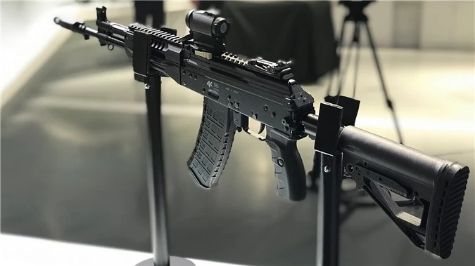 Sung AK-12 cua Nga 