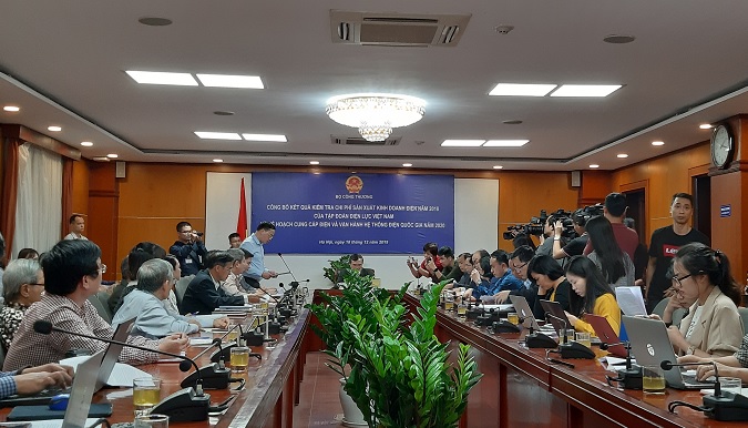 Năm 2018, EVN lãi gần 700 tỷ đồng 