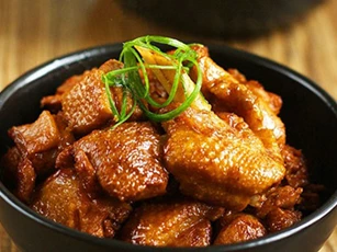 Đãi cả nhà bữa tối món vịt kho bia thơm ngon, lạ miệng