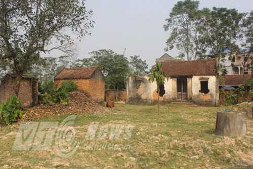 Lời đồn ‘ma ám’ khiến ngôi nhà bị bỏ hoang ở Bắc Giang (Phần 1)