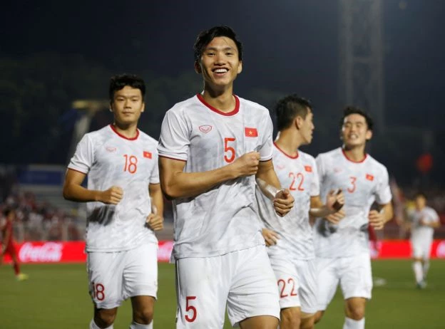 Văn Hậu là cầu thủ nổi bật nhất trong trận chung kết bộ môn bóng đá nam tại Seagames 30 giữa đội tuyểnViệt Nam và đội tuyển Indonesia. Anh ghi 2 bàn vào lưới đối thủ, đóng góp quan trọng vào chiến thắng thuyết phục của toàn đội.