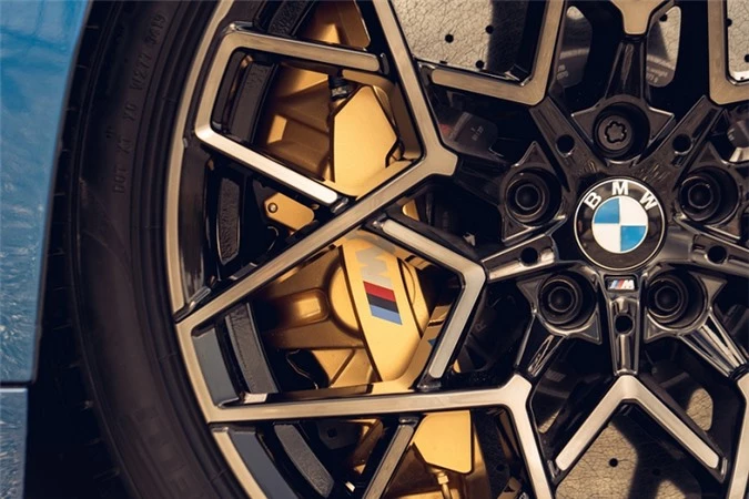 Chi tiet BMW M8 Competition mui tran tu 162.000 USD-Hinh-8