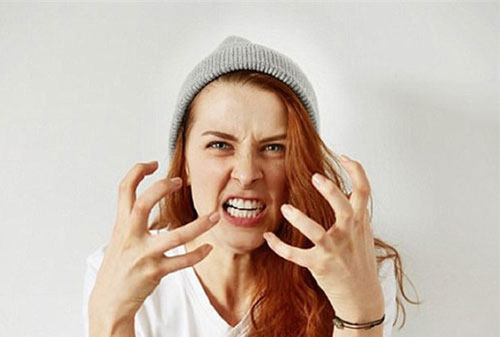 Mất bạn ở tuổi U50 vì nói dối mẹ chồng nhập viện cấp cứu