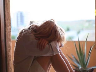 Nghi ngờ bạn thân ngoại tình với chồng, tôi nhận được sự thật đau lòng hơn thế