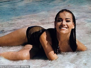 "Bond girl" Claudine Auger qua đời