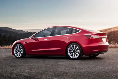 9. Tesla Model 3 2020.