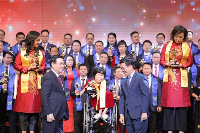 Chân dung 10 doanh nhân Sao Đỏ 2019 10